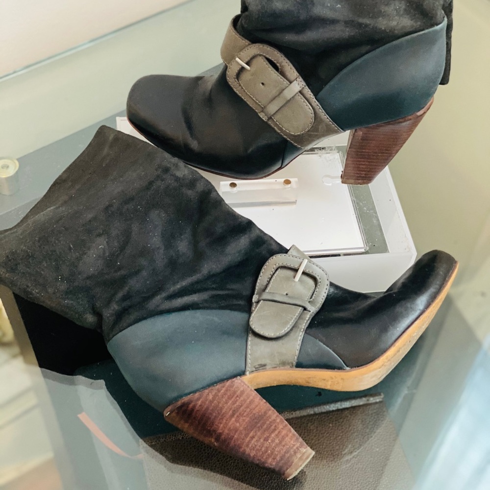 FOSSIL Women boots